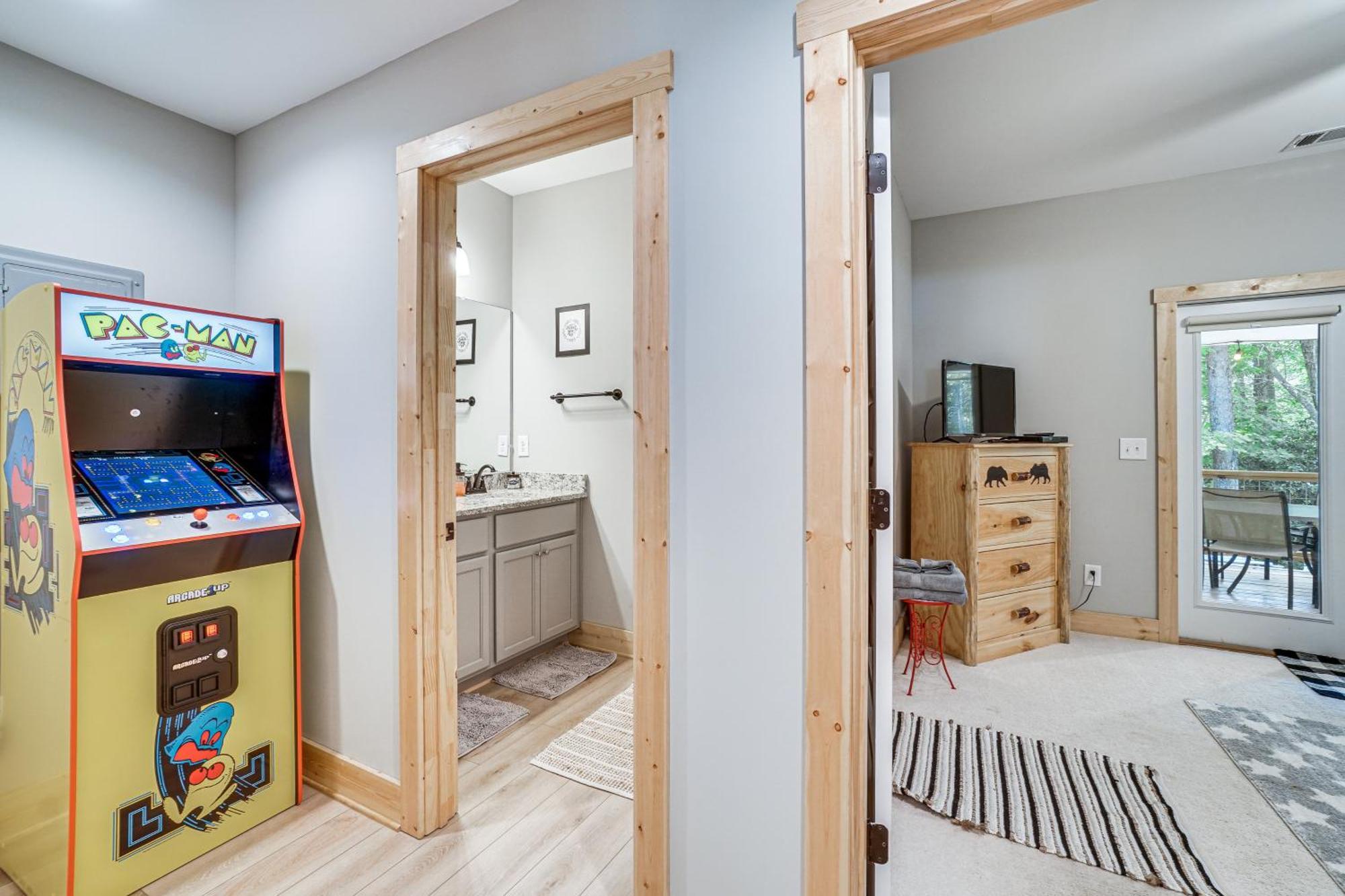 Stunning Helen Getaway With Hot Tub And Ev Charger! Villa Exterior foto