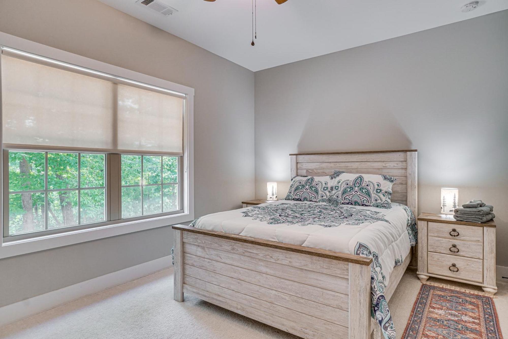 Stunning Helen Getaway With Hot Tub And Ev Charger! Villa Exterior foto